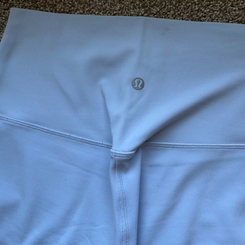 Lululemon 25” Periwinkle Align Leggings- Size 6 - Picture 1 of 3